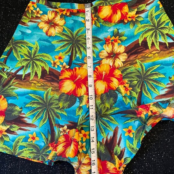 Tropical Floral play suit (tie-front top & shorts) - Picture 7 of 13